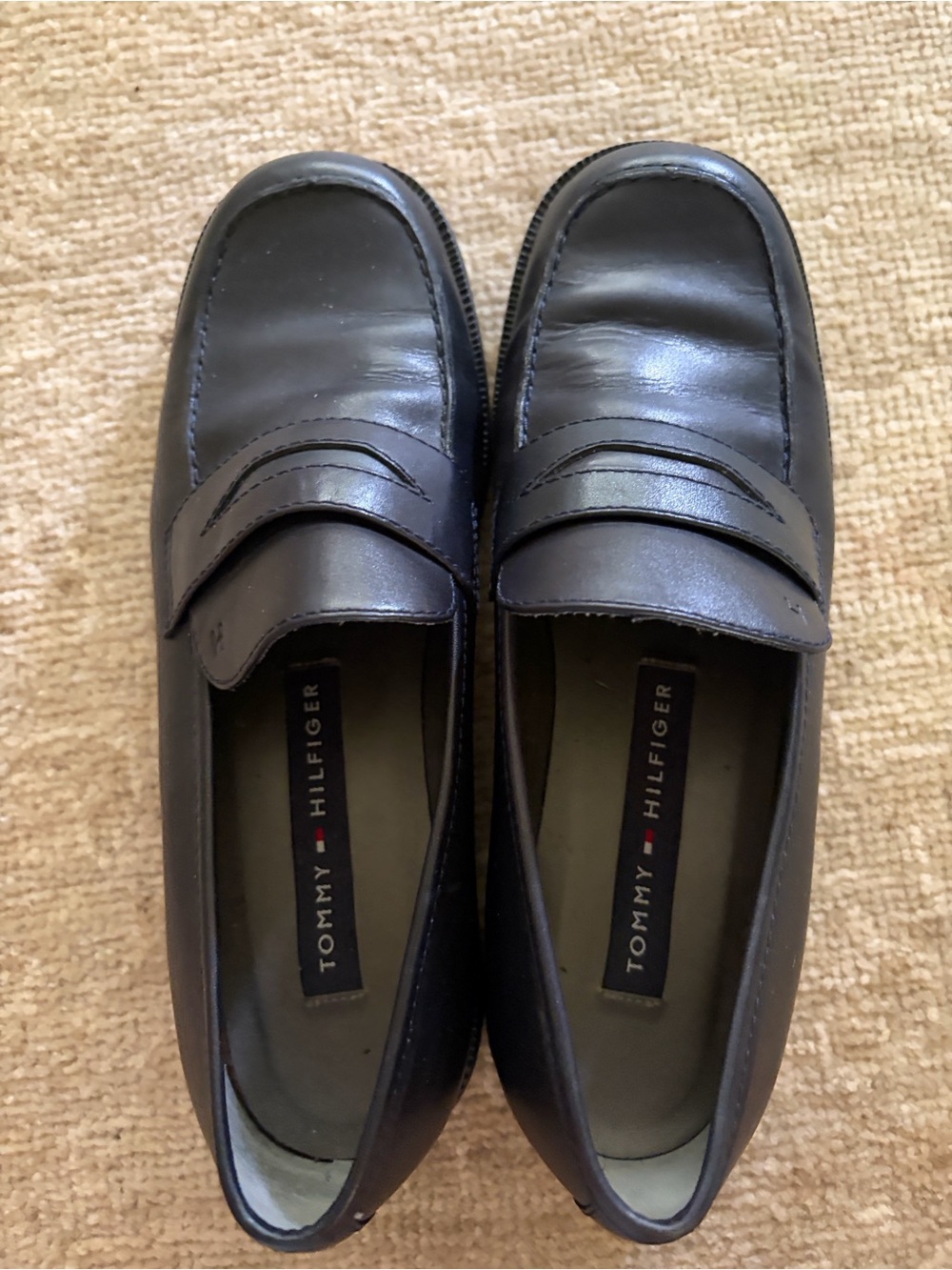 Tommy Hilfiger Women’s Black Leather Penny Loafers